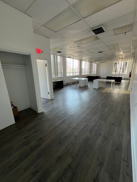 More Photos Of 1-5 Columbia Rd, Branchburg Light Manufacturing For Lease