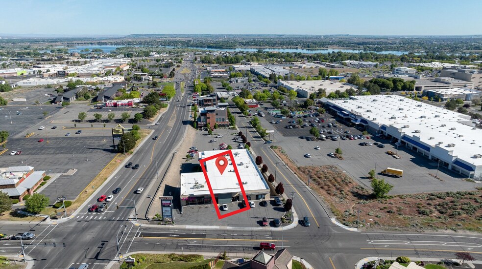 More Photos Of 830 N Columbia Center Blvd, Kennewick Loft Creative Space For Lease