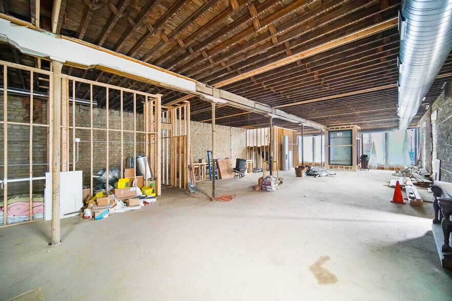 More Photos Of 1000 S State St, Lockport Restaurant For Sale