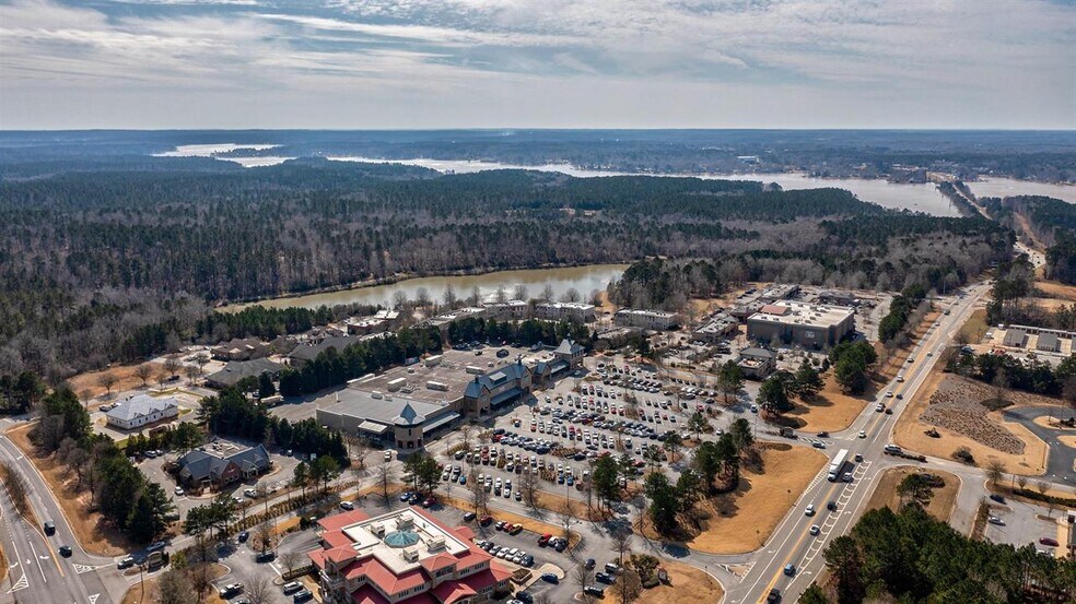 More Photos Of 1045 Commerce Dr, Greensboro Land For Sale