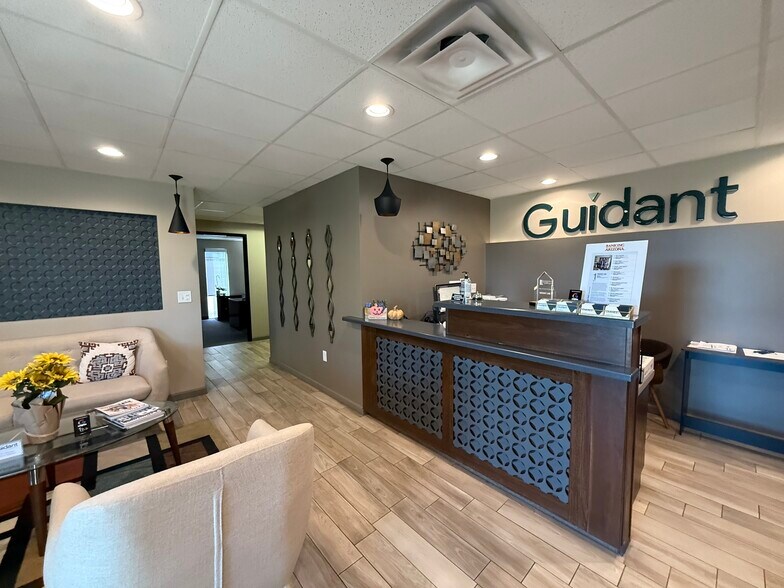 More Photos Of 402 E Southern Ave, Tempe Office For Lease