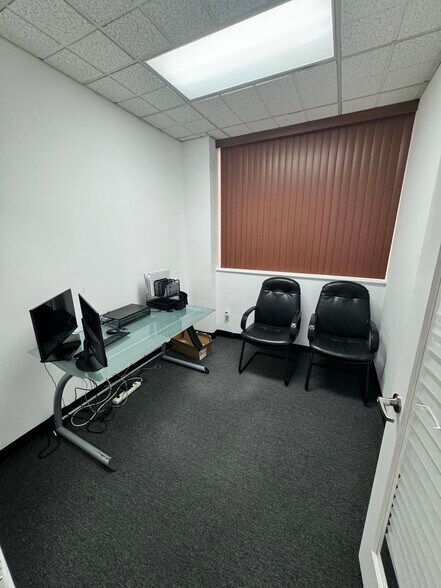 More Photos Of 14100 palmetto frontage Rd, Miami Lakes Office Residential For Sale