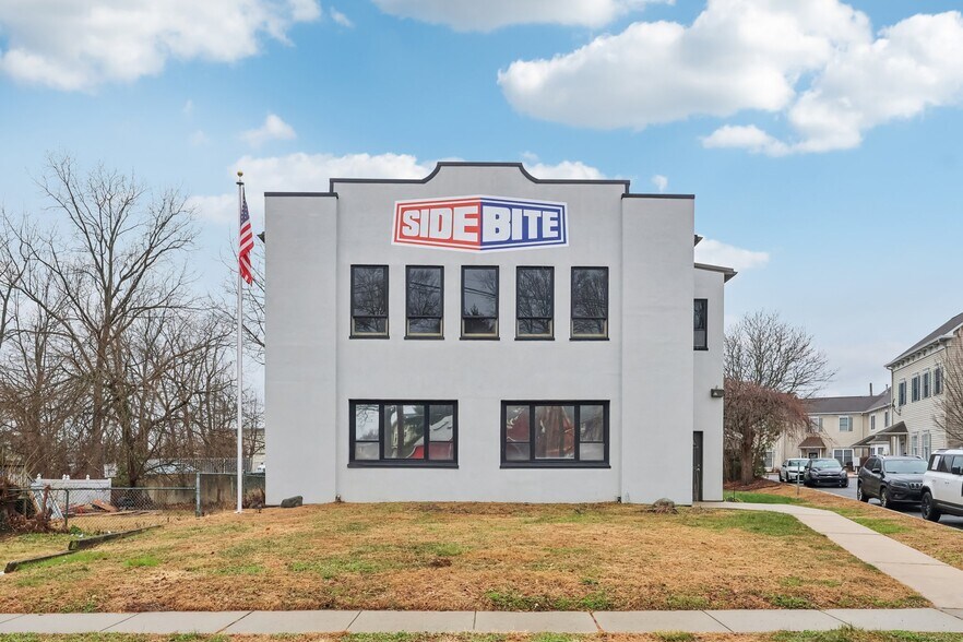 More Photos Of 2595 Yardville Hamilton Square Rd, Hamilton Office For Sale