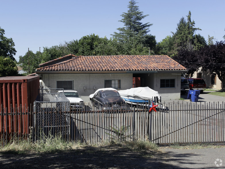 Primary Photo Of 460 Garden Hwy, Sacramento Warehouse For Lease