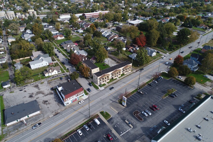 More Photos Of 1918 W Washington St, Indianapolis Apartments For Sale