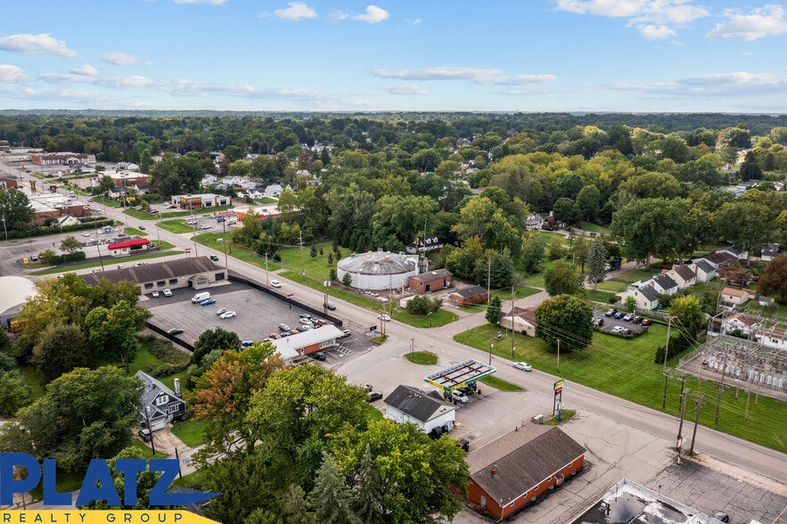 More Photos Of 630 Youngstown Poland Rd, Struthers Service Station For Sale
