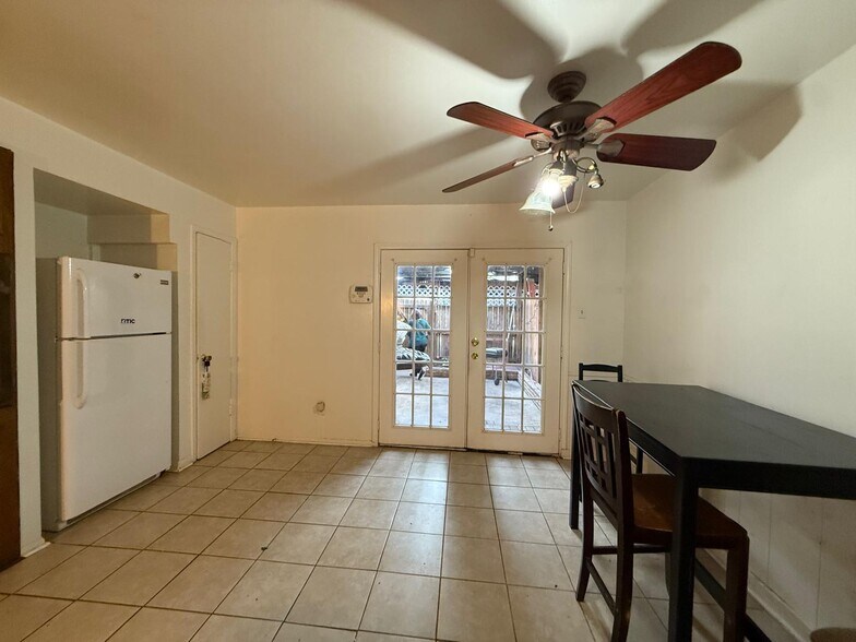 More Photos Of 6109 Fondren Rd, Houston Apartments For Sale