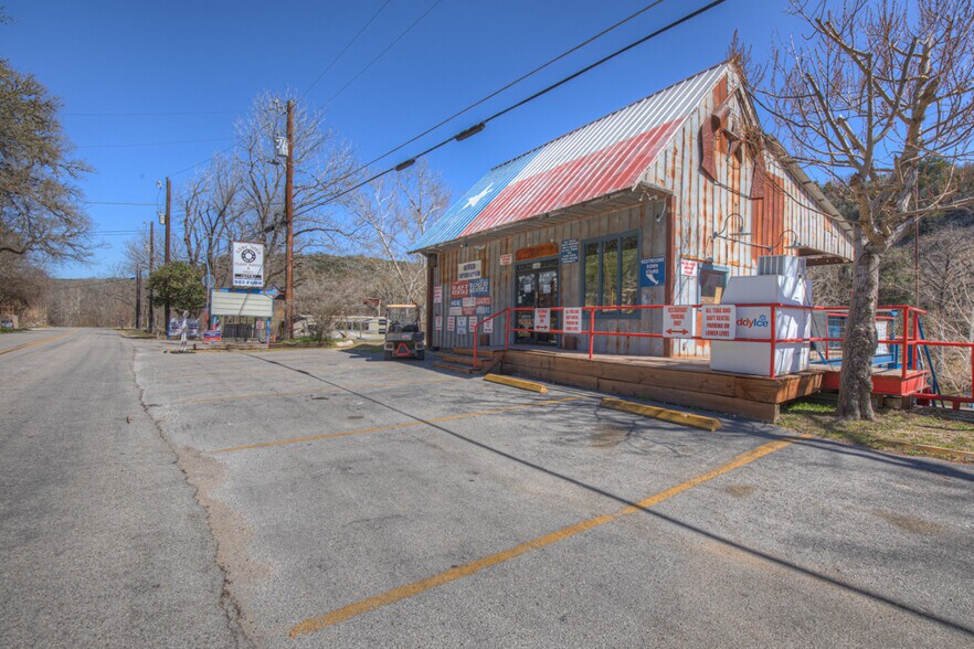 More Photos Of 7367 River Rd, New Braunfels Lodge Meeting Hall For Sale