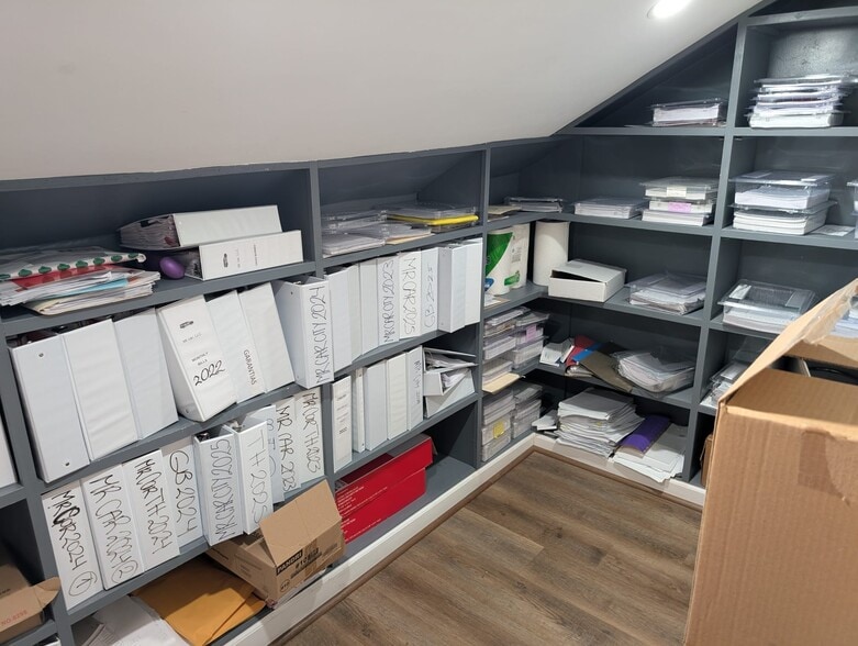 More Photos Of 4104 Bladensburg Rd, Brentwood Freestanding For Lease