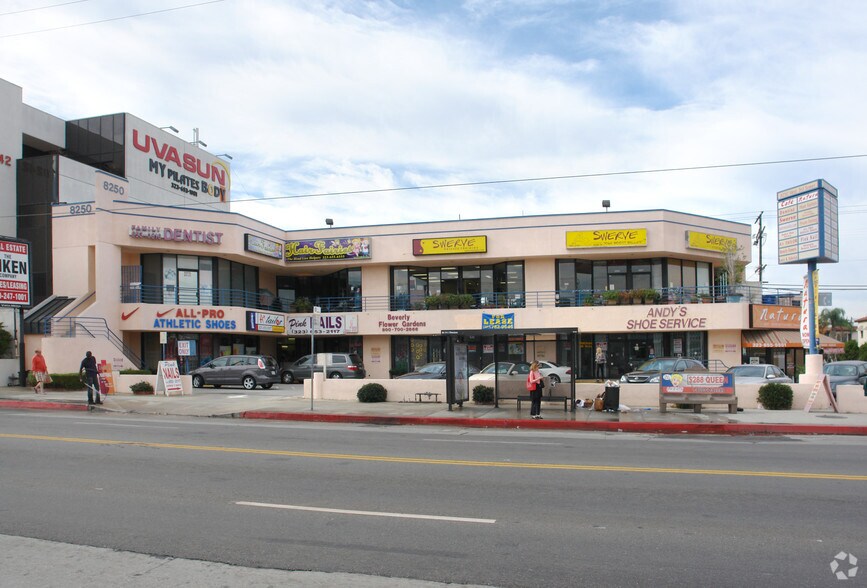 More Photos Of 8250 W 3rd St, Los Angeles Storefront For Lease