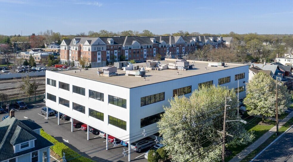 More Photos Of 340 North Ave E, Cranford Office For Lease