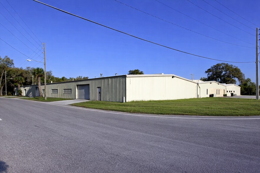 More Photos Of 2600 Industrial St, Leesburg Manufacturing For Lease