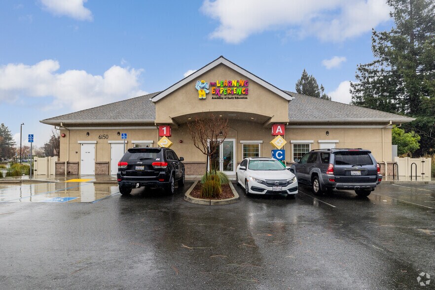 More Photos Of 6150 Commerce Blvd, Rohnert Park General Retail For Sale