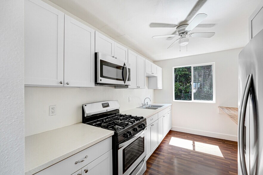 More Photos Of 832 Hyperion Ave, Los Angeles Apartments For Sale