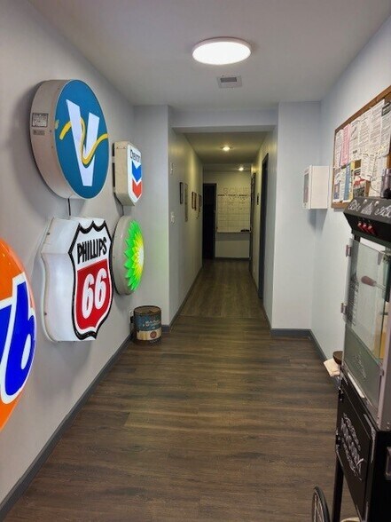 More Photos Of 1893 Talking Rock Rd, Jasper Warehouse For Lease