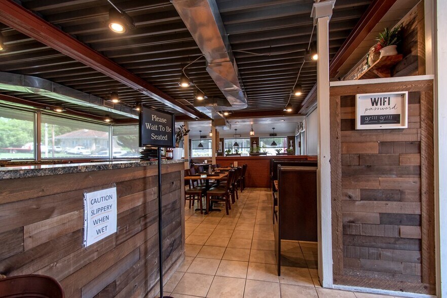 More Photos Of 269 Valley River Ave, Murphy General Retail For Sale