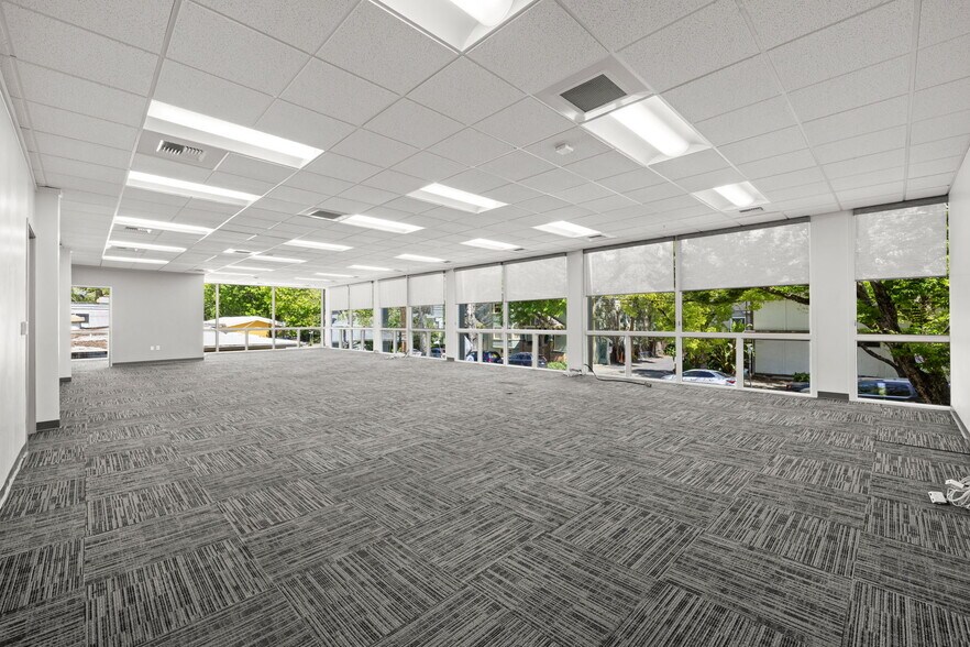 More Photos Of 2431 Capitol Ave, Sacramento Loft Creative Space For Lease