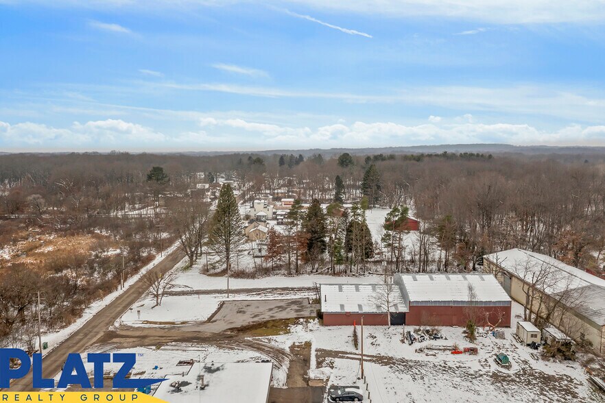 More Photos Of 50 Drummond Ave, Hubbard Warehouse For Lease