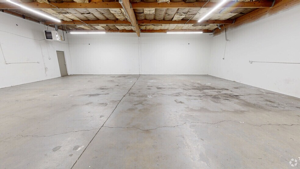 Primary Photo Of 260 Freeport Blvd, Sparks Light Manufacturing For Lease