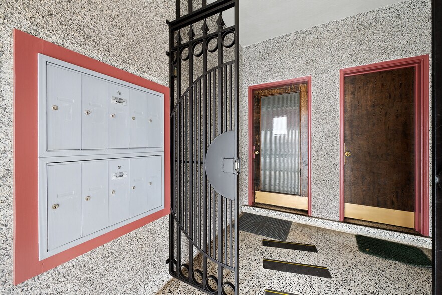 More Photos Of 447 34th Ave, San Francisco Apartments For Sale