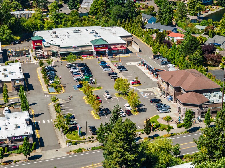 More Photos Of 19900 1st Ave S, Normandy Park Freestanding For Sale