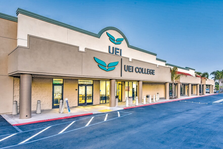 More Photos Of 1261 3rd Ave, Chula Vista Office For Lease