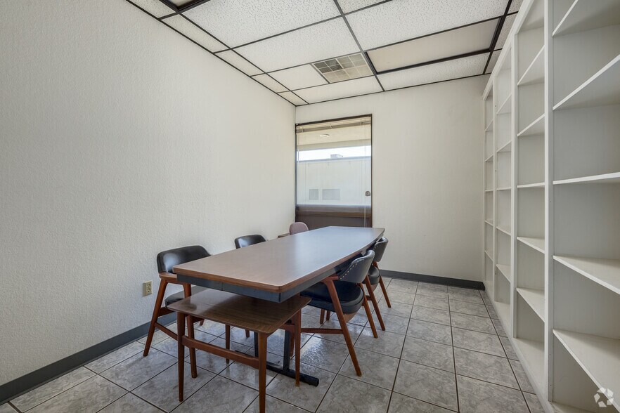 More Photos Of 3411-3419 Arden Way, Sacramento Office For Sale