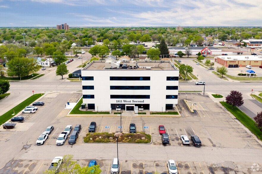 More Photos Of 1811 W 2nd St, Grand Island Office For Lease
