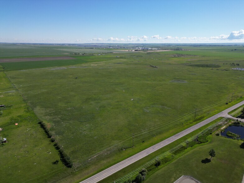 More Photos Of SE-14-19-29 W4M, Calgary Land For Sale