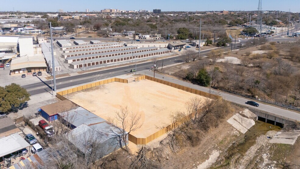 More Photos Of 5044 Callaghan Rd, San Antonio Land For Lease