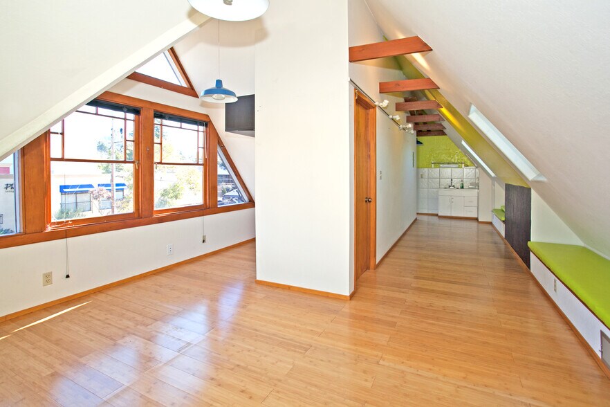 More Photos Of 1734 Solano Ave, Berkeley Office For Lease