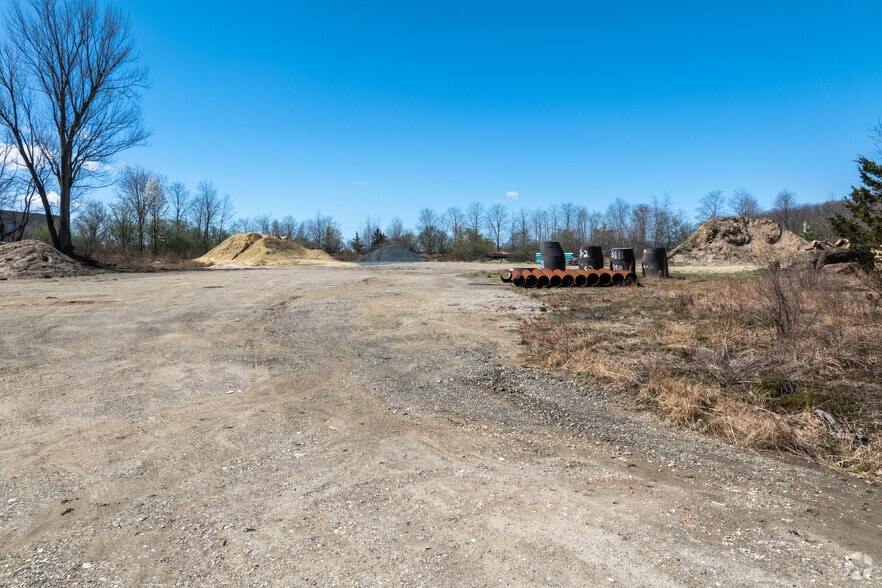 More Photos Of 470 Fairfield Rd, Freehold Land For Sale