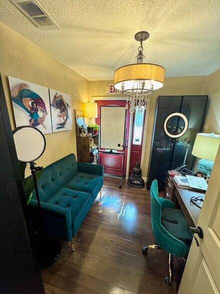 More Photos Of 1107 Person St, Kissimmee Medical For Sale