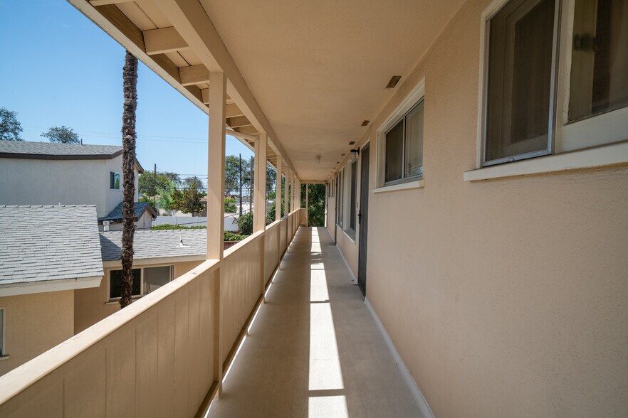 More Photos Of 1116 West Ave, Fullerton Apartments For Sale
