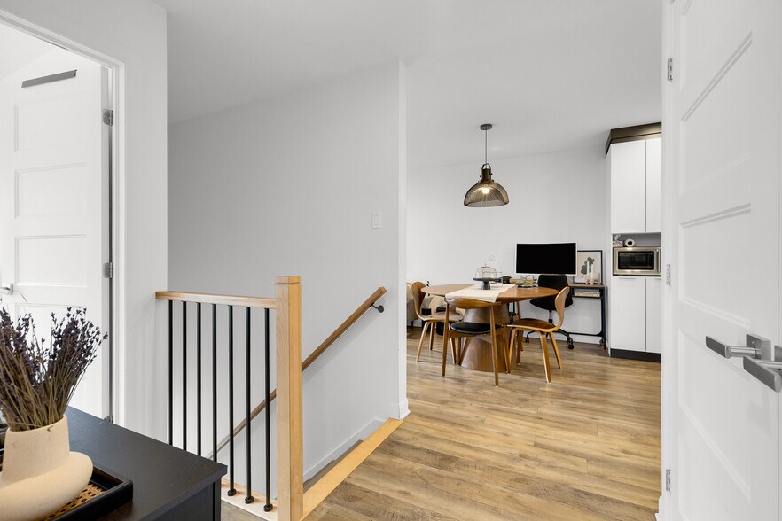 More Photos Of 1603-1607 Rue Godin, Longueuil Apartments For Sale