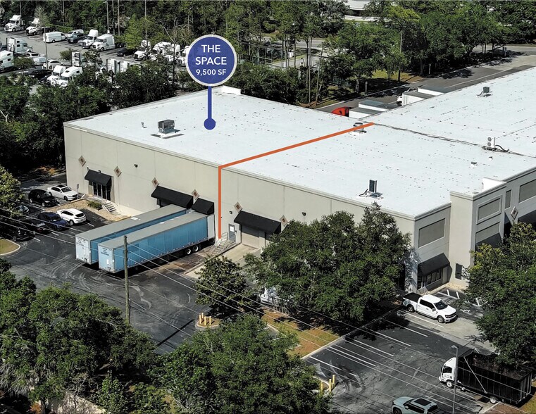Primary Photo Of 7800-7822 Kingspointe Pky, Orlando Warehouse For Lease