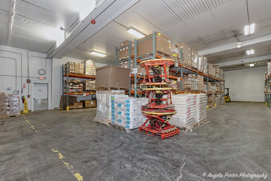 More Photos Of 947 Carney Ct, Antioch Industrial For Sale