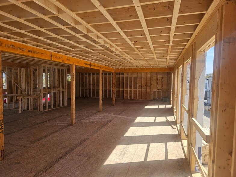 More Photos Of 1232 Mineral Spring Ave, North Providence Freestanding For Sale