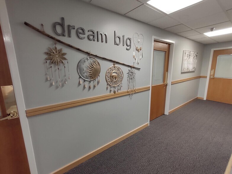 More Photos Of 3261 Old Washington Rd, Waldorf Loft Creative Space For Lease