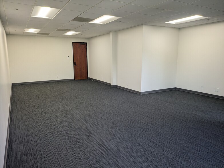 More Photos Of 133 Mission St, Santa Cruz Medical For Lease