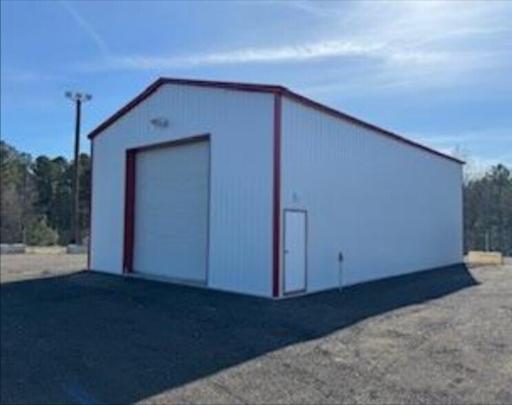 Primary Photo Of 2782 Boydton Plank Rd, Petersburg Unknown For Lease