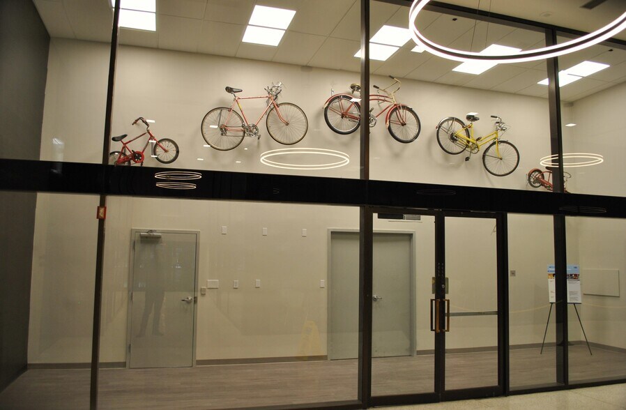 More Photos Of 1300 E 9th St, Cleveland Office For Lease