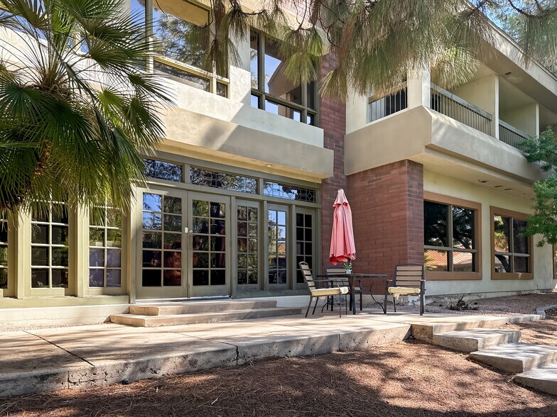 More Photos Of 2266 S Dobson Rd, Mesa Coworking Space