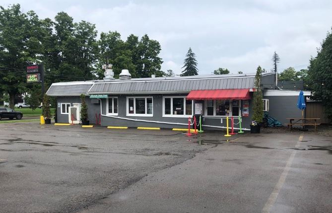 More Photos Of 219 Broad St, Salamanca Restaurant For Lease