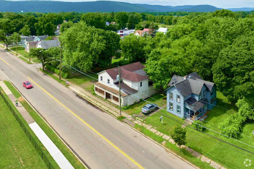 More Photos Of 754 S Main St, Elmira General Retail For Sale