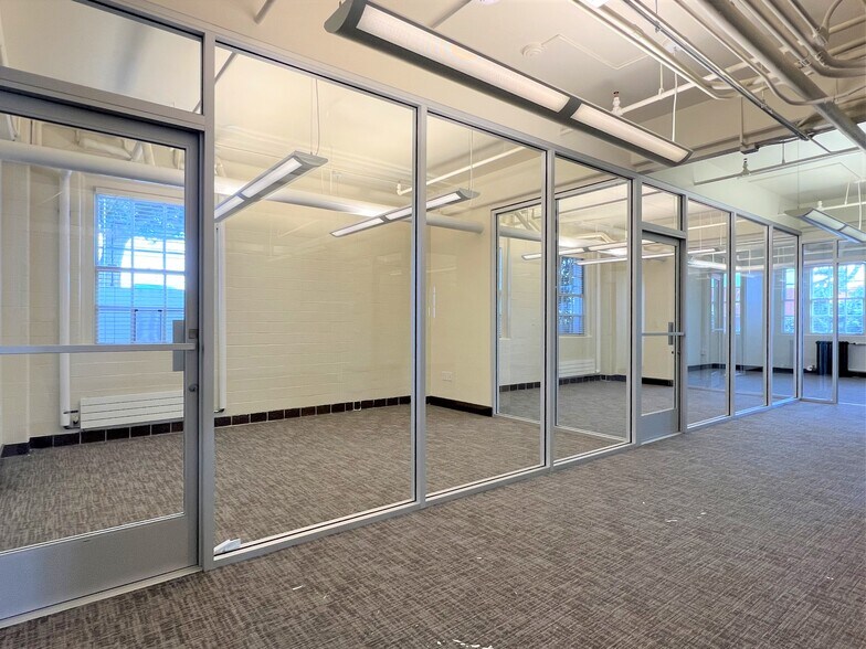 More Photos Of 220 Halleck St, San Francisco Office For Lease