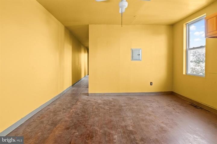 More Photos Of 301 S Ann St, Baltimore Storefront Retail Residential For Sale