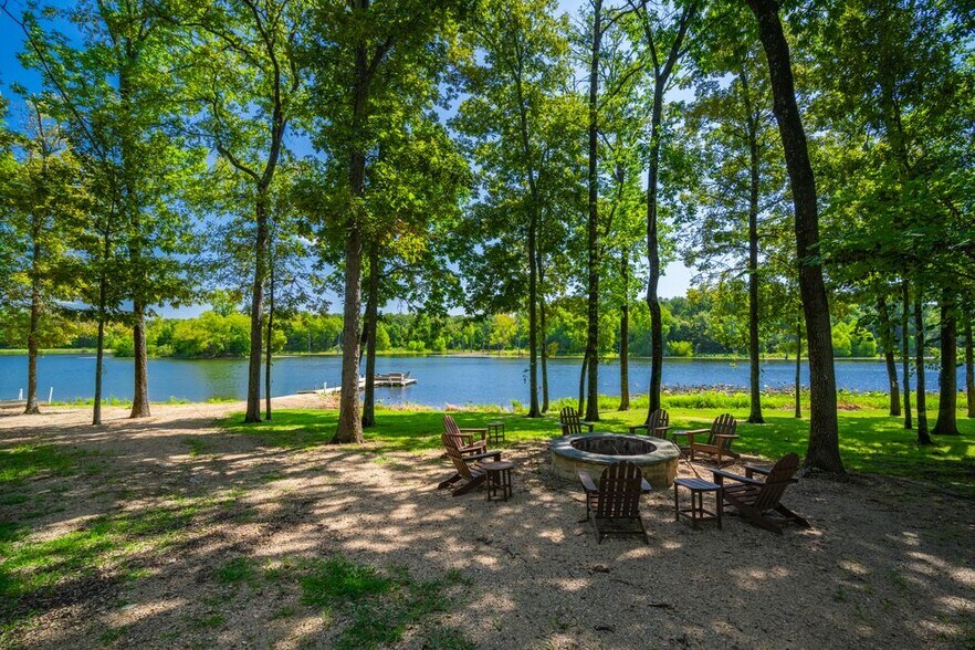 More Photos Of FM 1536 @ CR 3573, Dike Land For Sale
