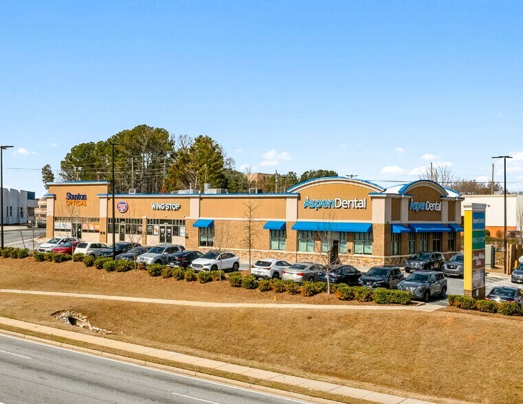 More Photos Of 1674 East West Connector Rd, Austell General Retail For Lease