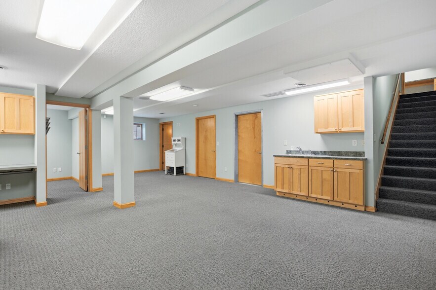 More Photos Of 1700 18th St, Charleston Office For Sale